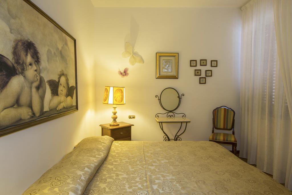 La Casa Di Gigliola Villa Monticiano Værelse billede